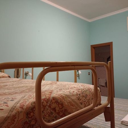 Hotel Toschi 利多克拉西 外观 照片
