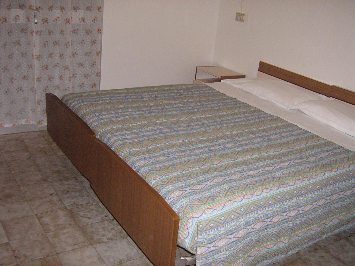 Hotel Toschi 利多克拉西 外观 照片